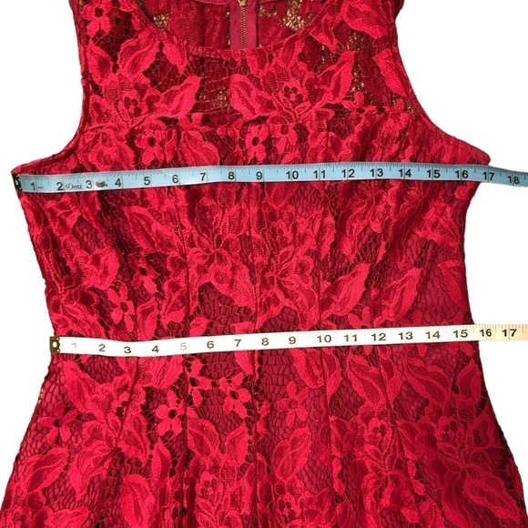 RYAN MICHELLE Dress Women's Size Medium Red Sleeveless Lace Knee Length - Picture 3 of 11